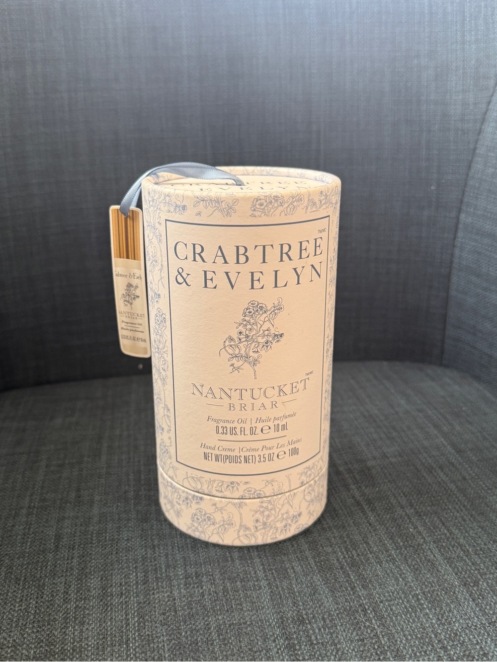 Crabtree & Evelyn Nantucket Briar Gift Set - Picture 2 of 4